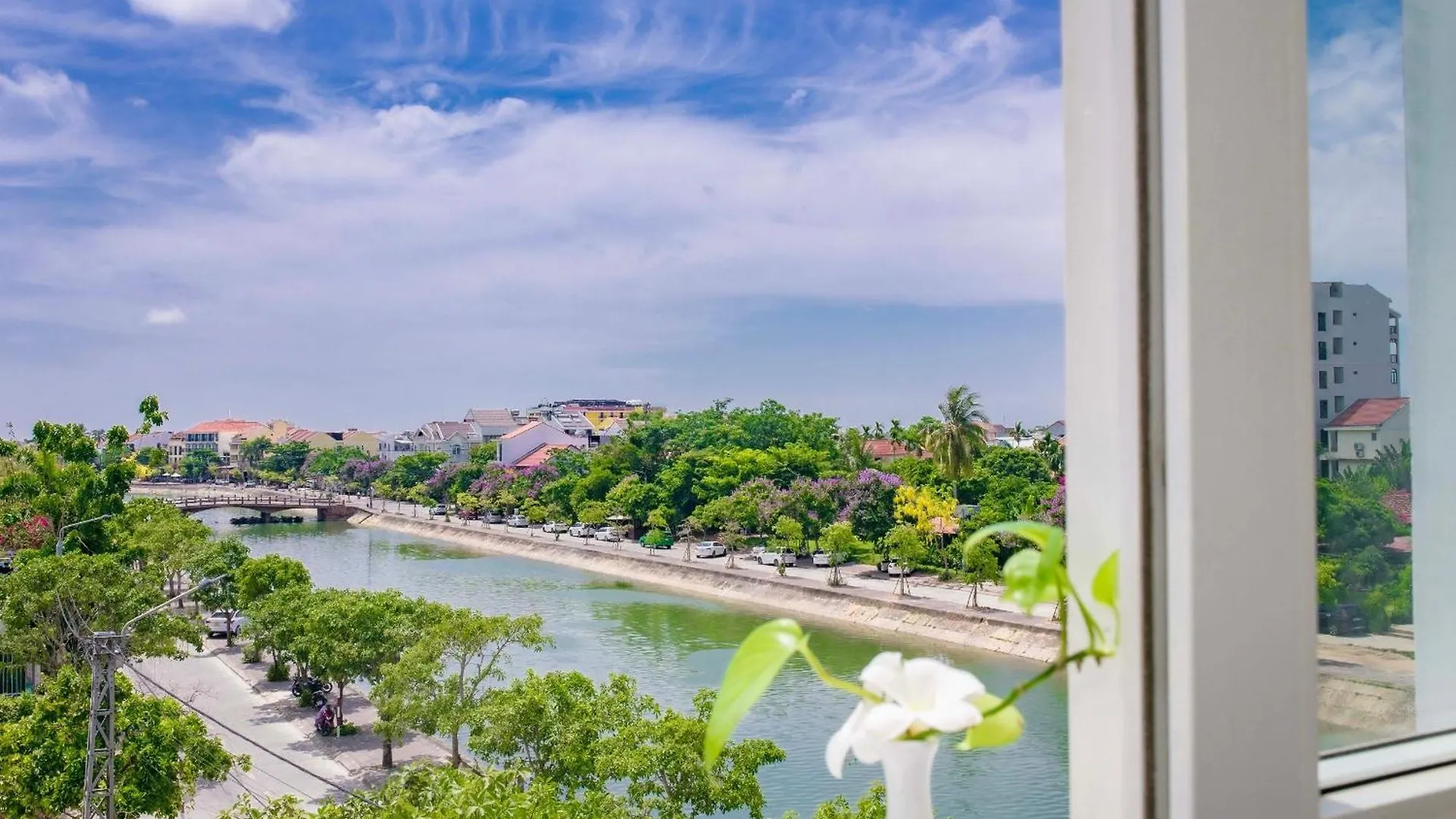 Royal Riverside Hoi An Hotel & Spa 4*,  Vietnam